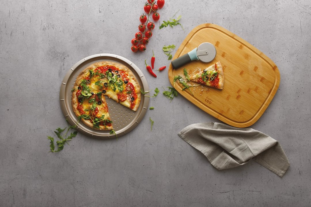 Perforated pizza pan Balance 32×1.50cm