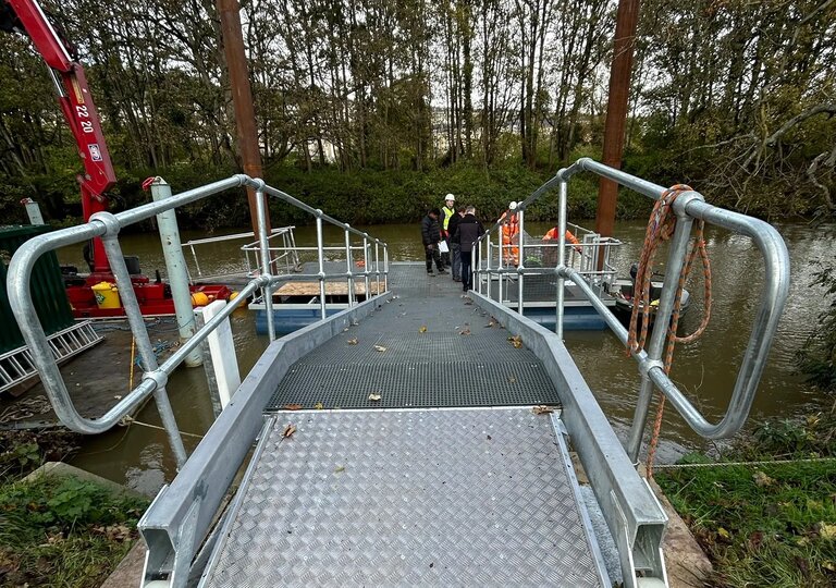 Bridge or ramp up from the water