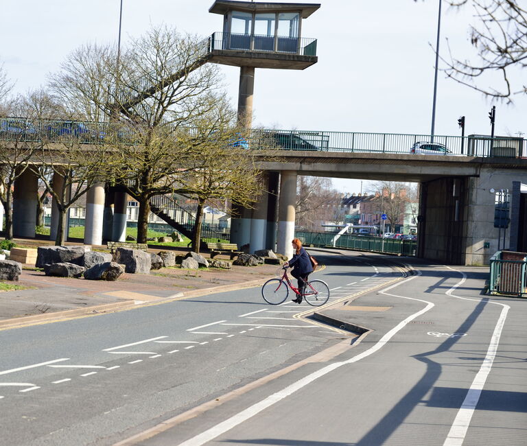 Cyclist crossing road
