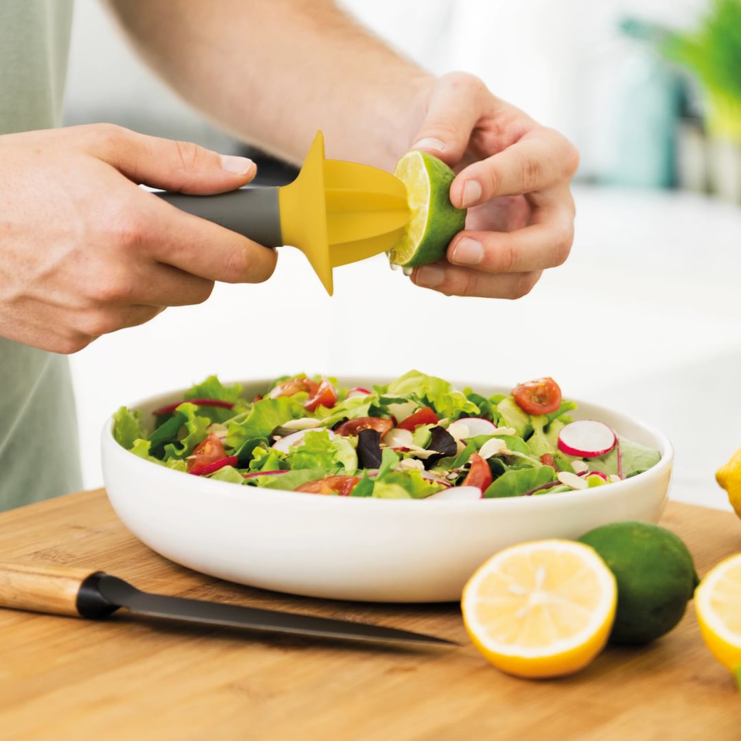Hand juicer 13cm