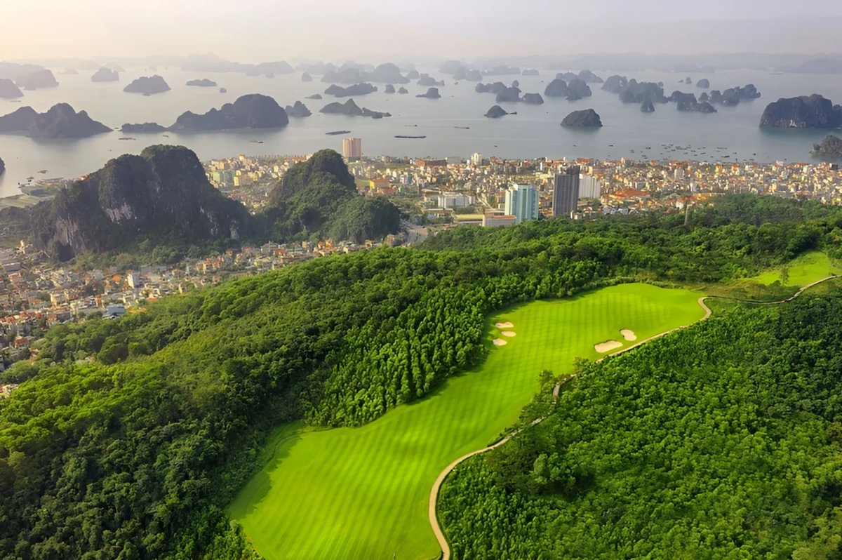 Halong Bay, Vietnam Golf Holidays