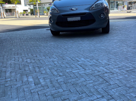 KERNSANIERUNG LACHEN