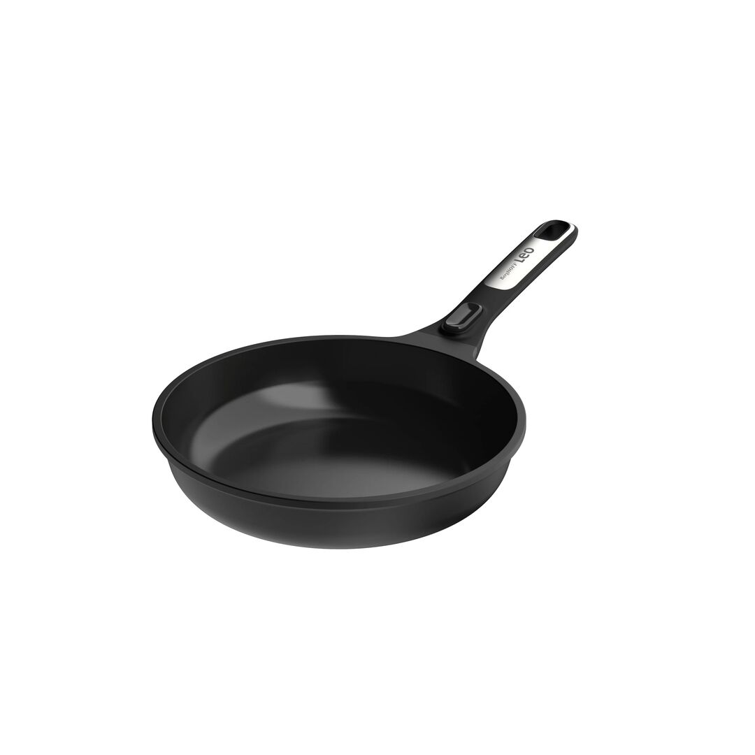 Frying pan non-stick Phantom 24cm