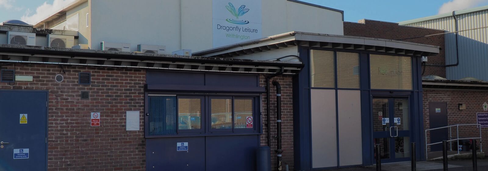 exterior front entrance of Dragonfly Leisure in Radstock