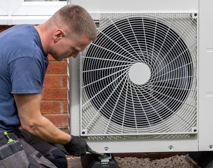 installing a heat pump