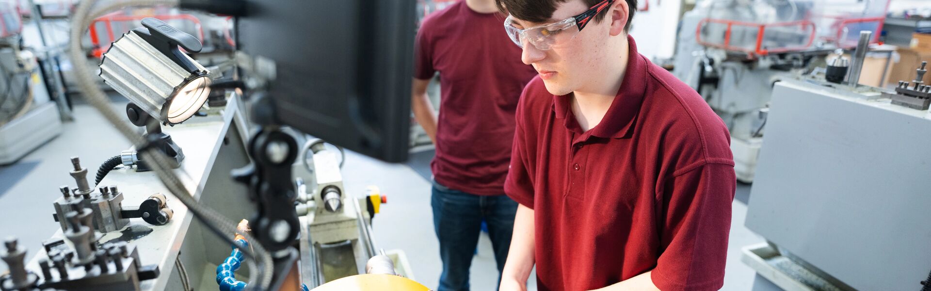 student and mentor in advanced manufacturing
