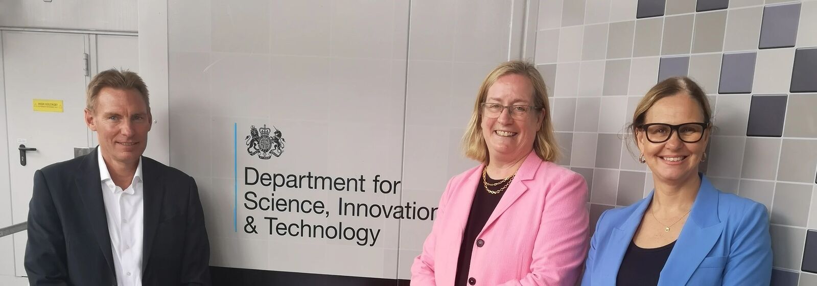 Professor Evelyn Welch (centre), Vice-chancellor at the University of Bristol; Helen Godwin (right), Mayor of West of England; and Professor Richard Oldfield (left), chief executive at NCC, during the launch of Isambard-AI 
