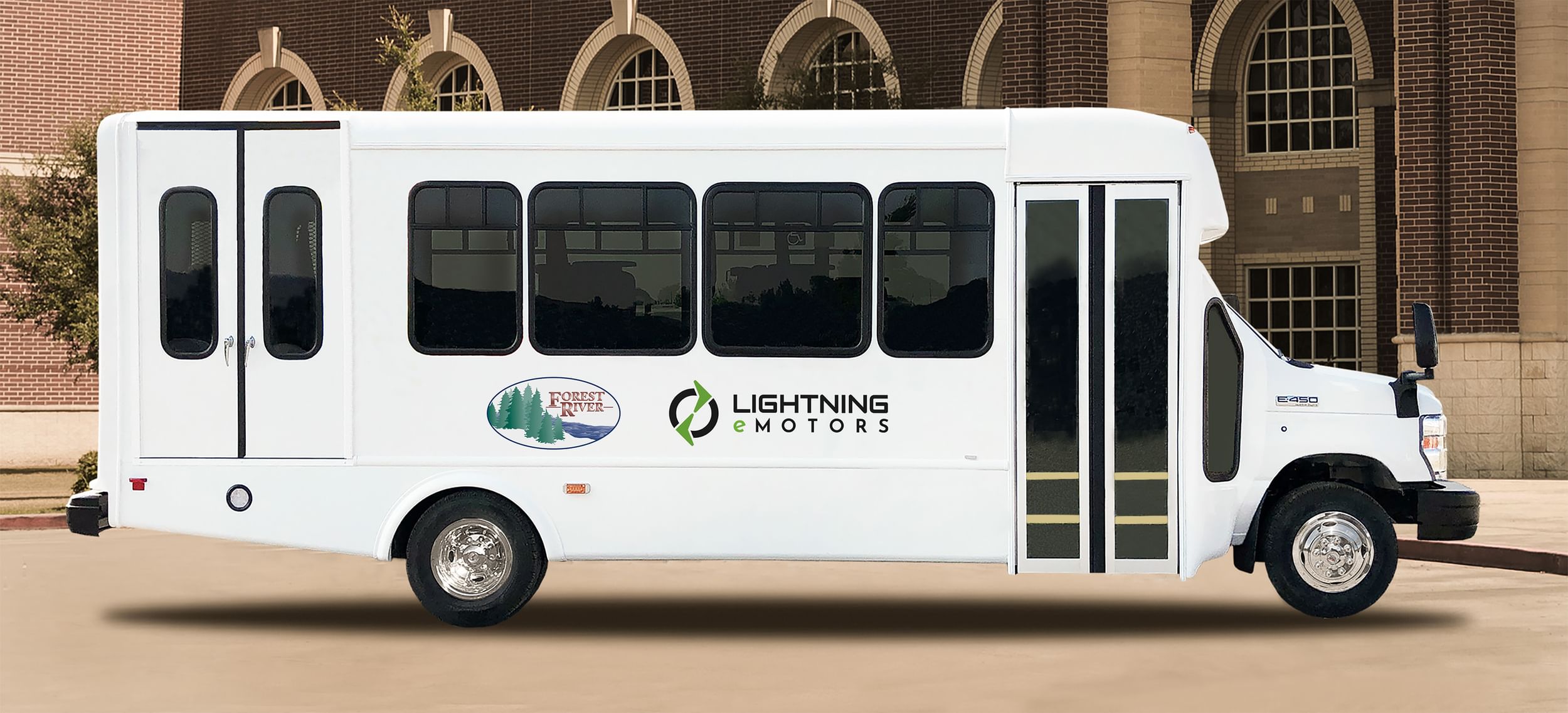 Lightning eMotors and Forest River Inc. Reach Multiyear Agreement for up to 0M in Zero-Emission Bus Technology Plus Charging Products and Services