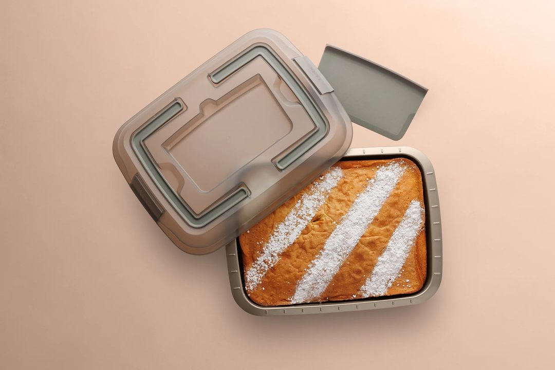 Covered cake pan with slicer Balance 38.50x29cm