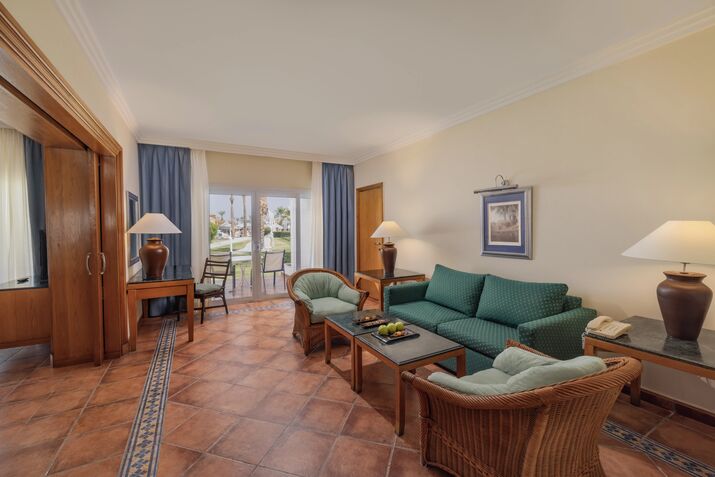 Jaz Sharm Dreams Resort_Junior suite living room